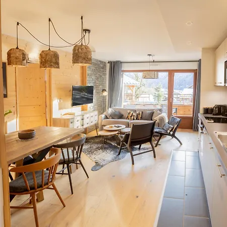 Bel T3 En Neuve Avec Parking Et Wifi, Proche Du Village Et Ski-bus - Fr-1-624-168 Lägenhet Samoëns